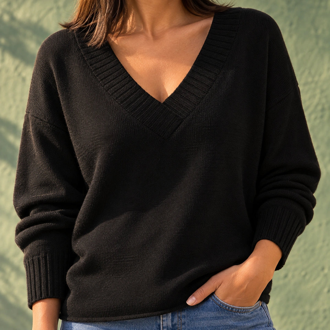 Adaline Wide Rib V-Neck Relaxed Knit Sweater - Black