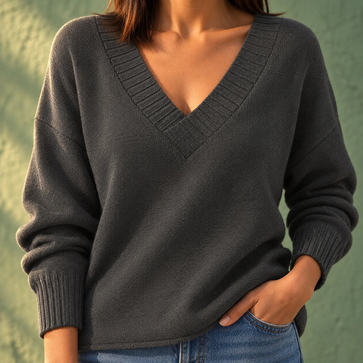Adaline Wide Rib V-Neck Relaxed Knit Sweater - Gray