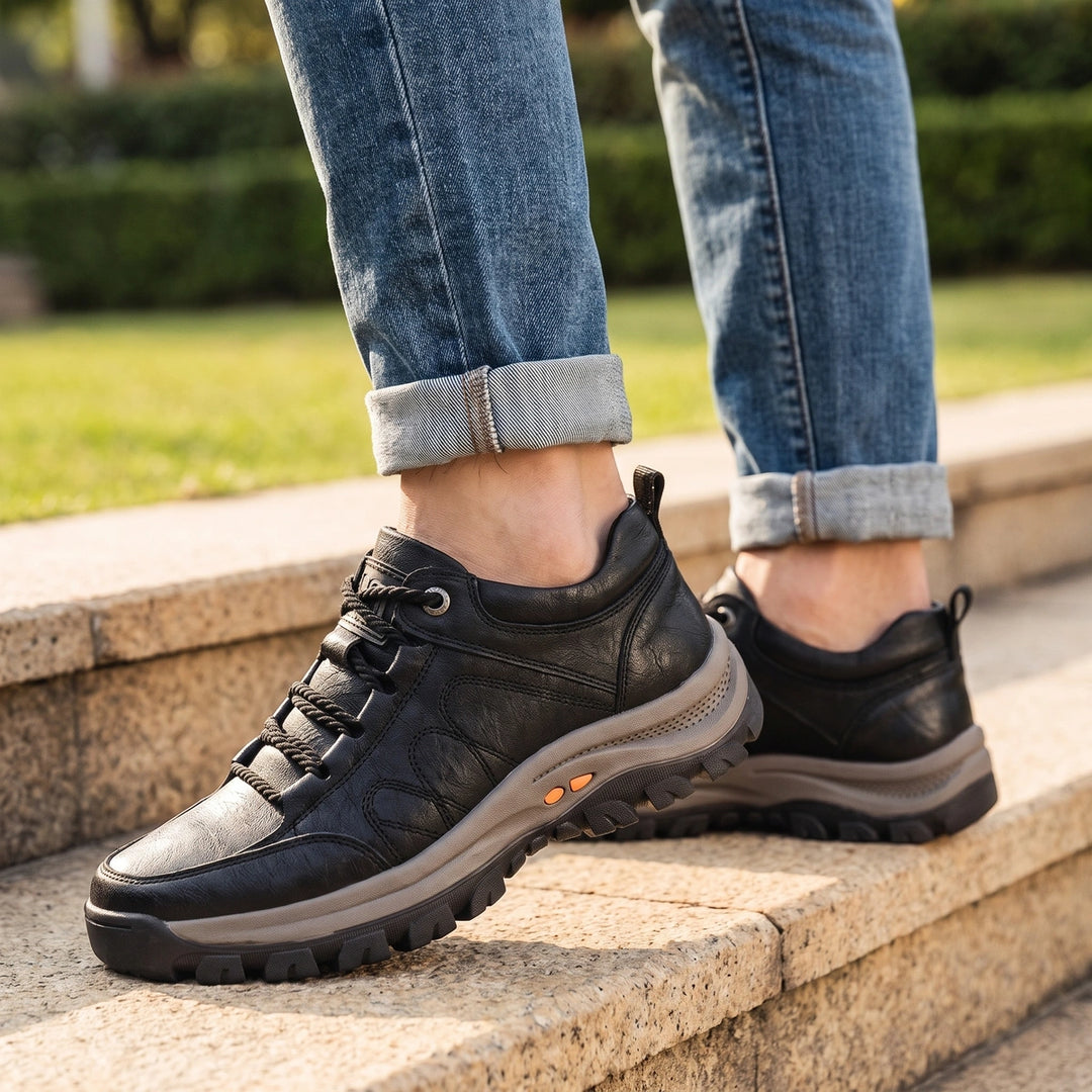 Augustin Leather Orthopedic Lugged Trail Shoes - Black