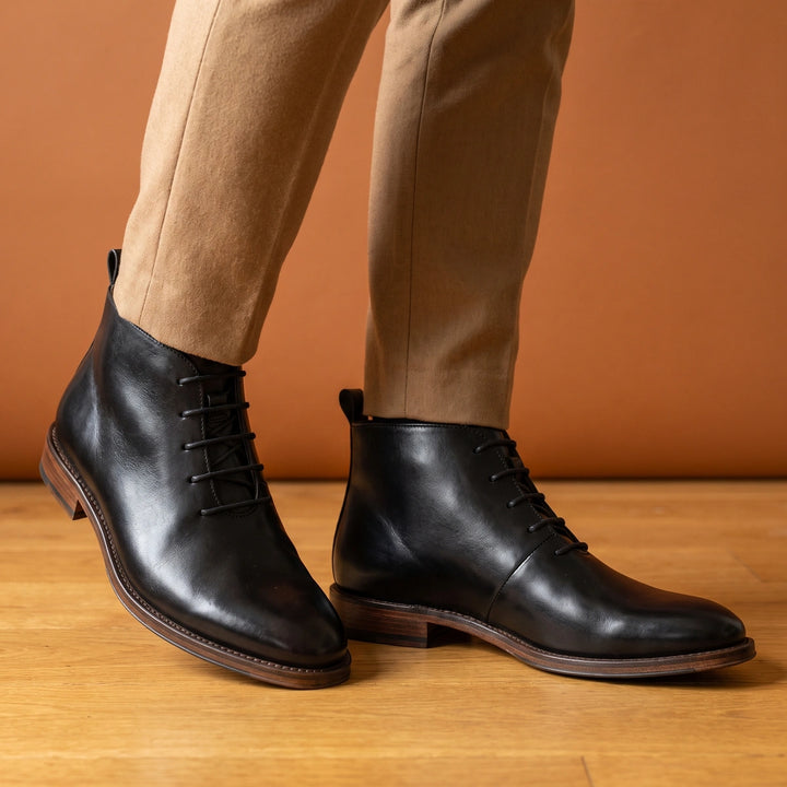 Benedikt Full Grain Goodyear Welt Chukka Boots - Black