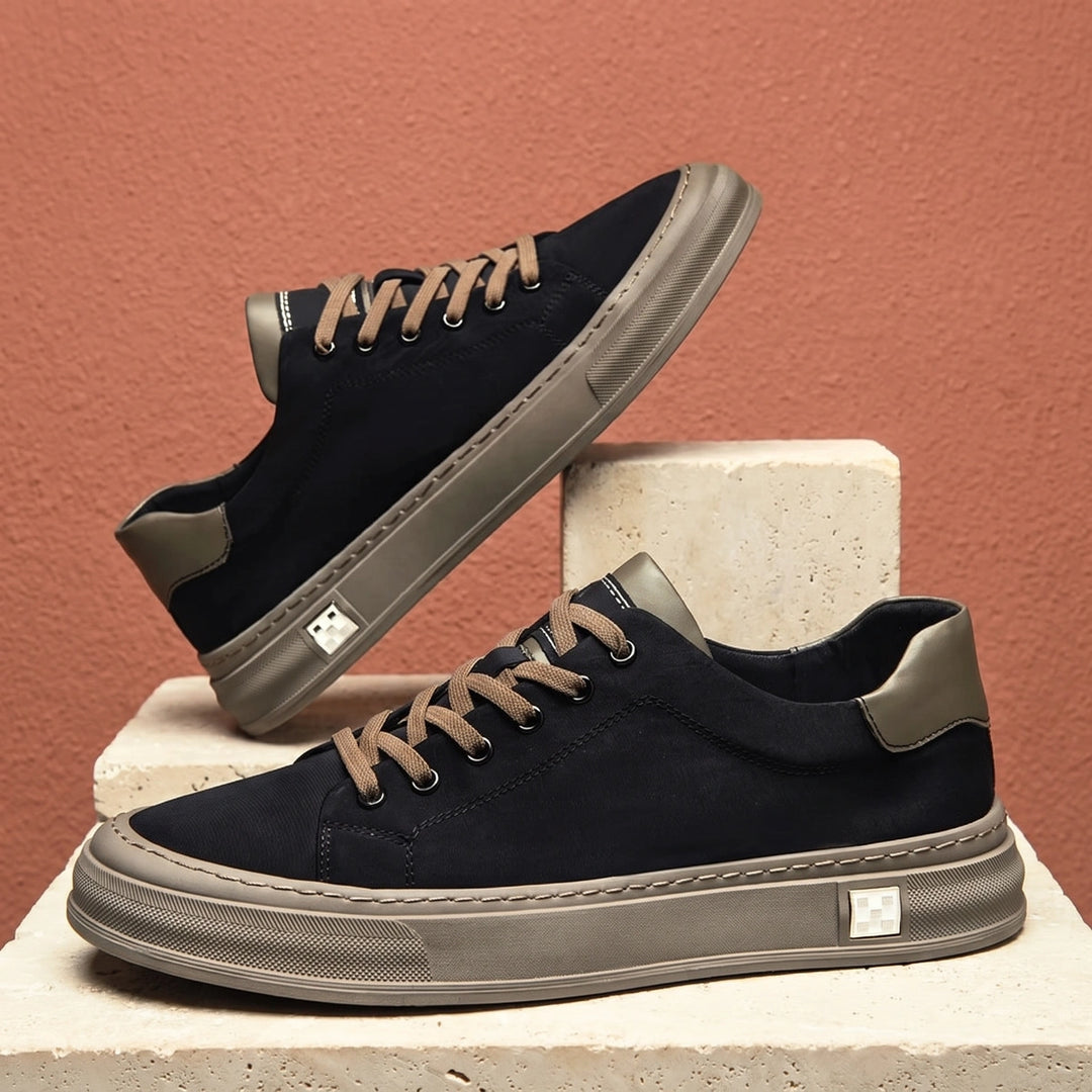 Caleb Canvas Cushioned Low Top Sneakers - Obsidian Black