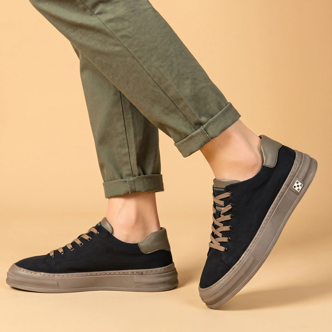 Caleb Canvas Cushioned Low Top Sneakers - Obsidian Black