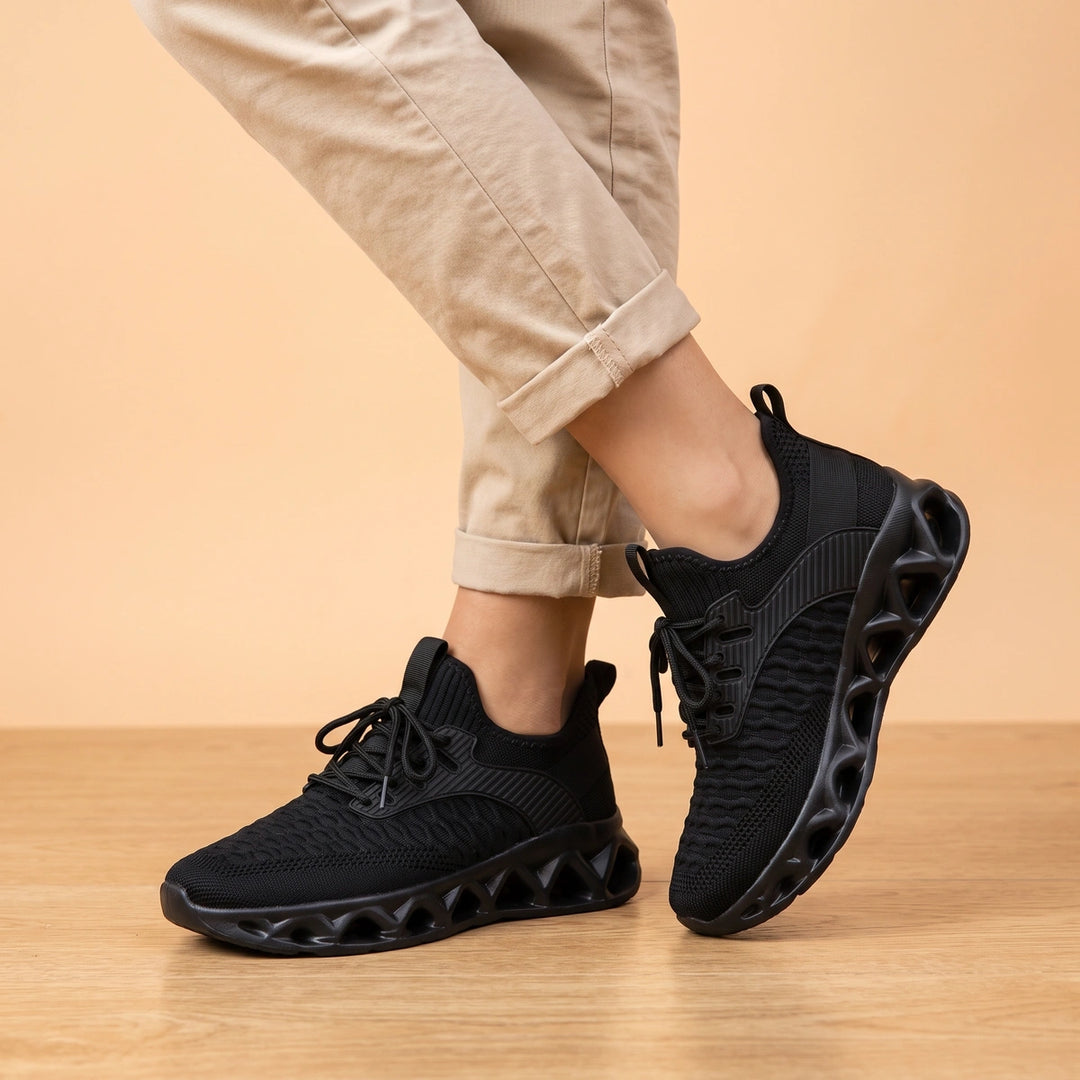 Jemima Cushioned Lightweight Lace Up Sneakers - Black